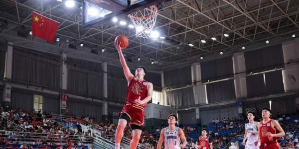 PP电子娱乐官网-山西男篮拒绝爆冷！5分险胜美国明星队，原帅大爆发，考辛斯19分