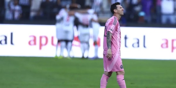 PP电子娱乐官网-梅西缺席香港表演赛引争议|莱昂内尔·梅西_新浪体育_新浪新闻