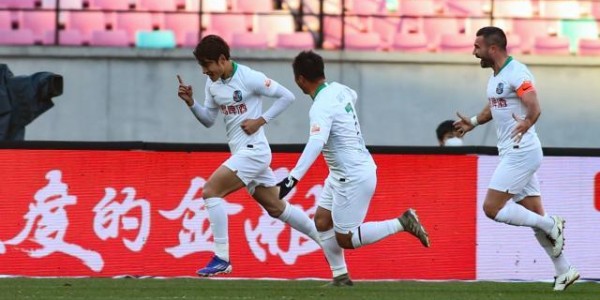 【中超】季骁宣两球巴顿难救主 青岛2比1天津止连败