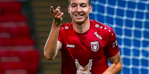 PP电子官网-新外援曝光！国安报价俄超飞翼，身价180万欧，有望补强球队短板