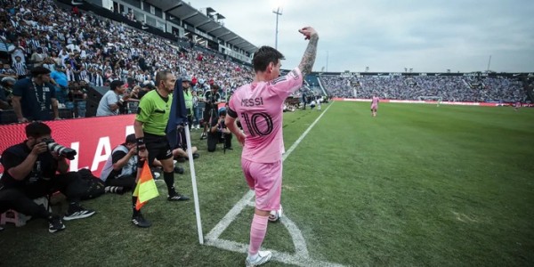 PP电子娱乐官网-梅西缺席香港表演赛引争议|莱昂内尔·梅西_新浪体育_新浪新闻