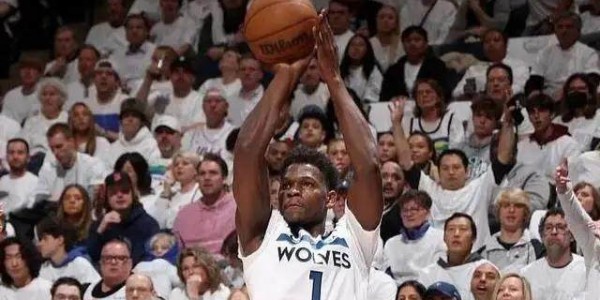 PP电子官网-连续两战空砍77分 爱德华兹沮丧至极拒绝接受采访